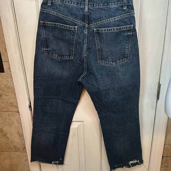 Zara - Picture 5 of 5